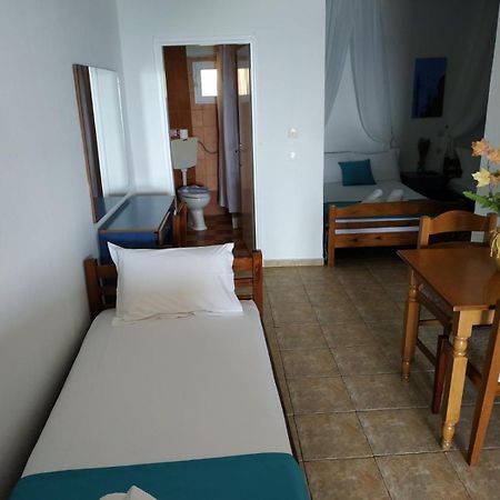Bambola Apartments Nea Moudania Habitación foto